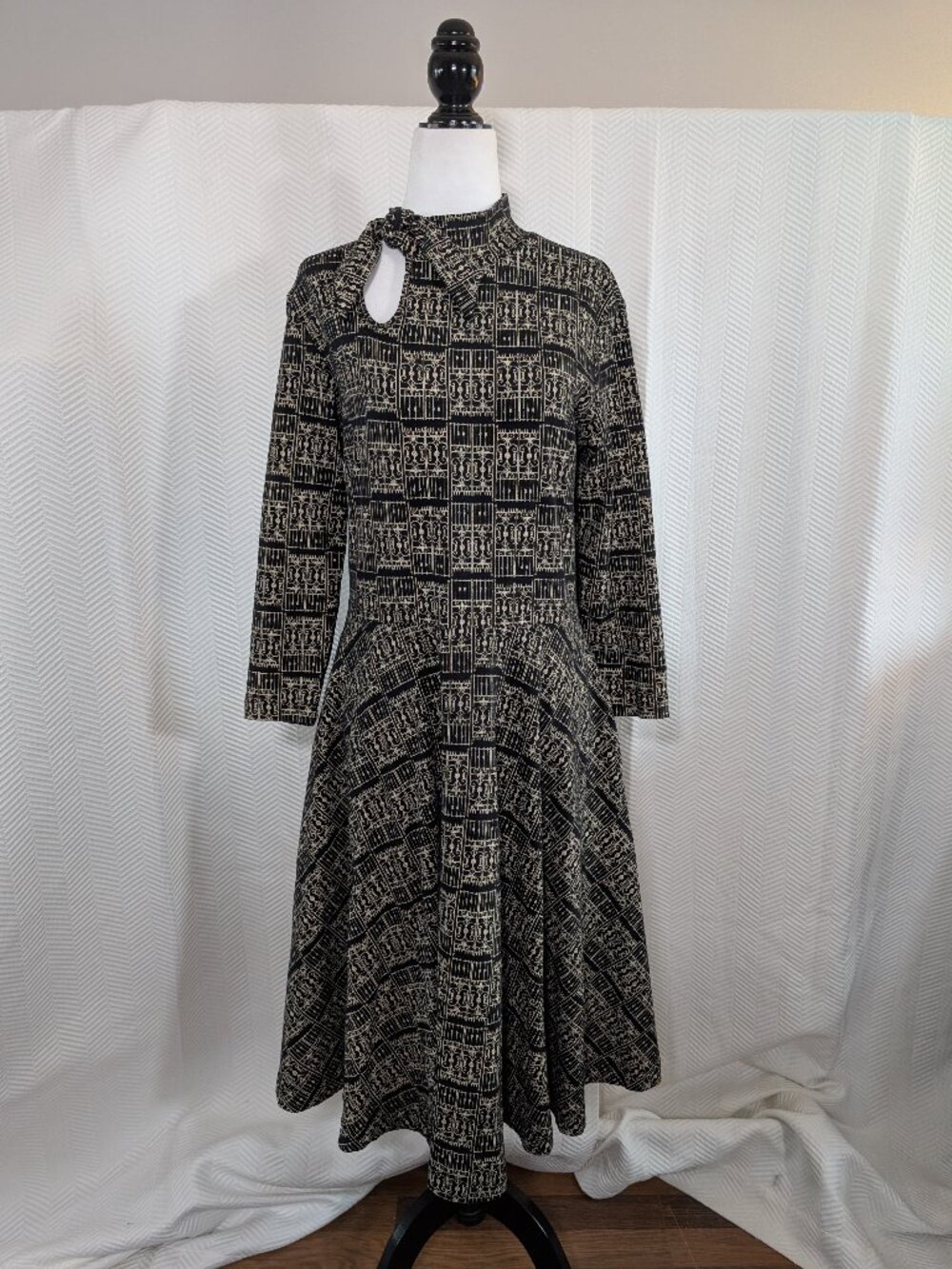 Effie's Heart Black & Beige Printed Fit & Flare Dress Retro Style Size Large